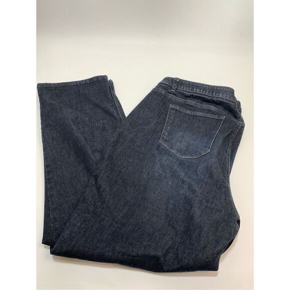 City Blues Women's Eco-Friendly Denim High Rise Relaxed Fit Jeans Blue Size 24W - Picture 6 of 6